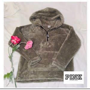 PINK Victoria’s Secret Sherpa Coat